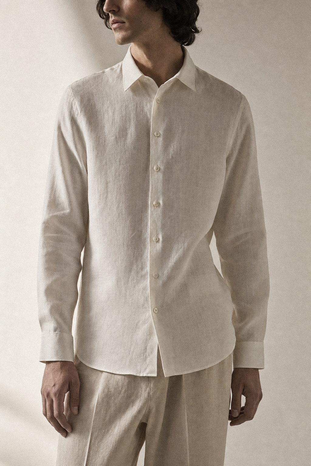 The Tailored Linen Shirt in Ivory White